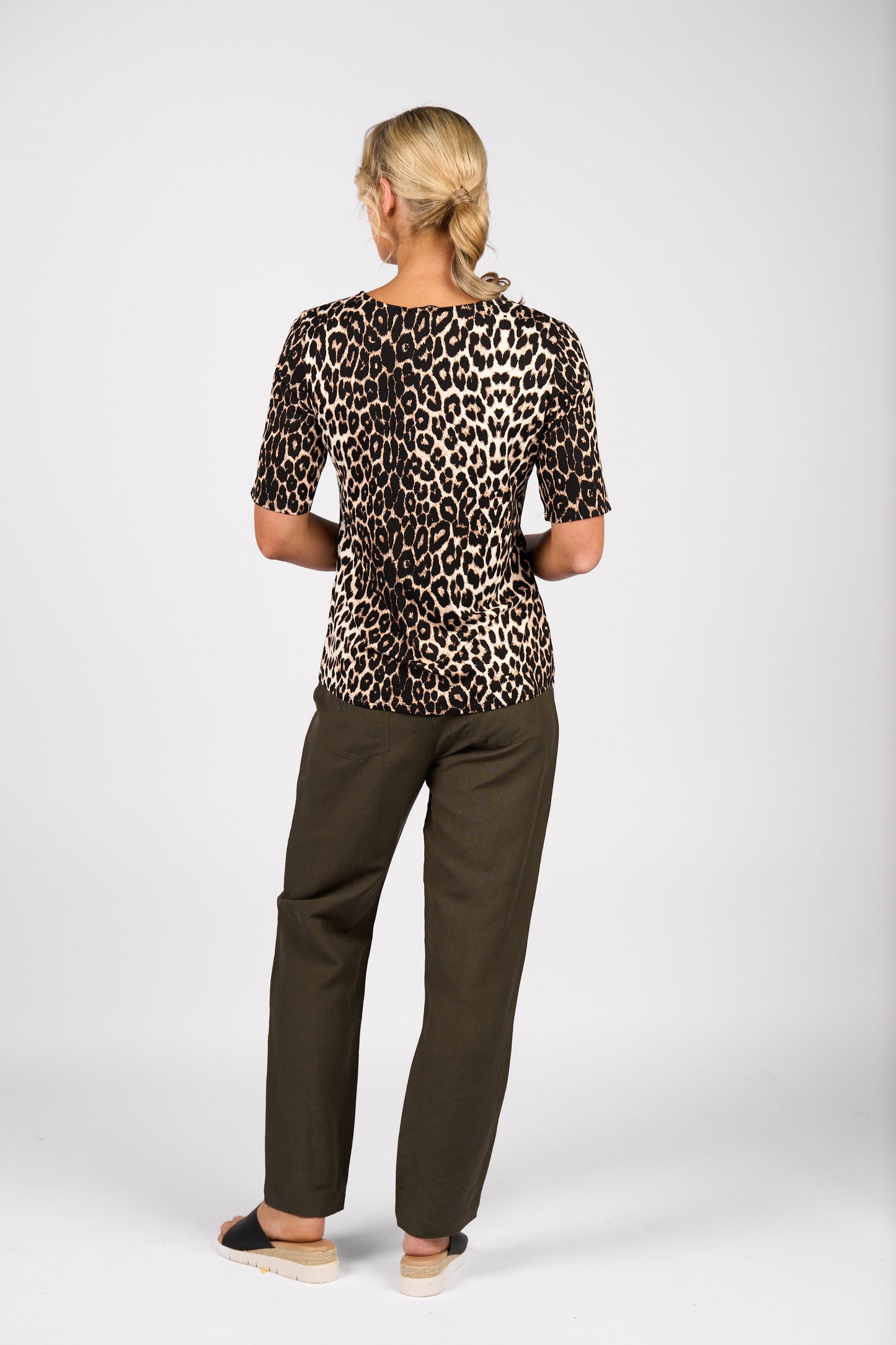 Round neck Top
