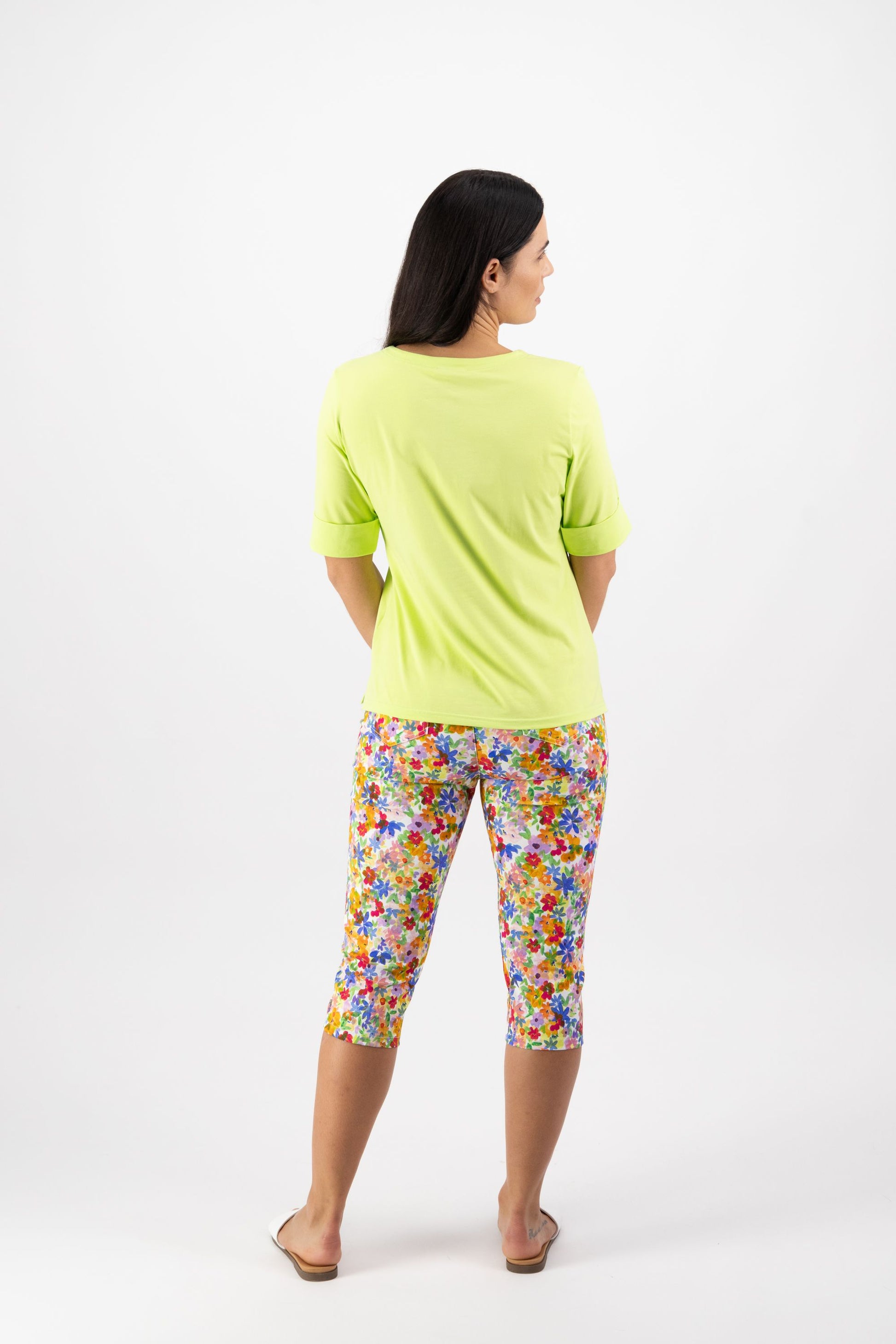 Vassalli V Neck Tee