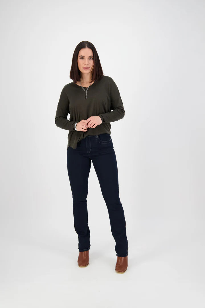 Slim Leg Jeans (Style 9901)