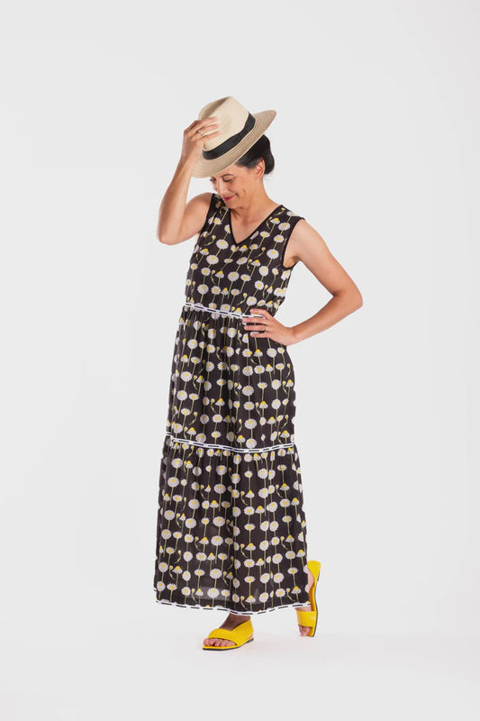 Daily Dress Daisy